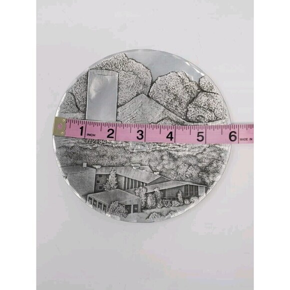 VINTAGE HANDMADE WENDELL AUGUST FORGE MARTIN MARIETTA COLLECTOR'S PLATE ALUMINUM - Picture 8 of 9
